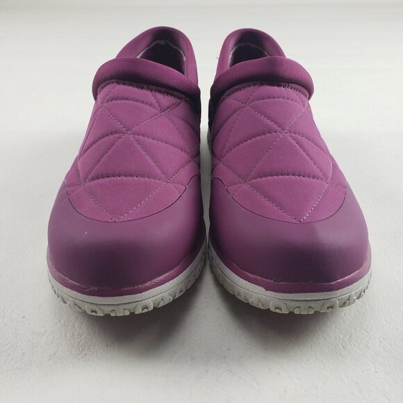 LL Bean Ultralight Primaloft Slip On Shoe Womens 10 Purple Quilted Waterproof - Picture 4 of 10